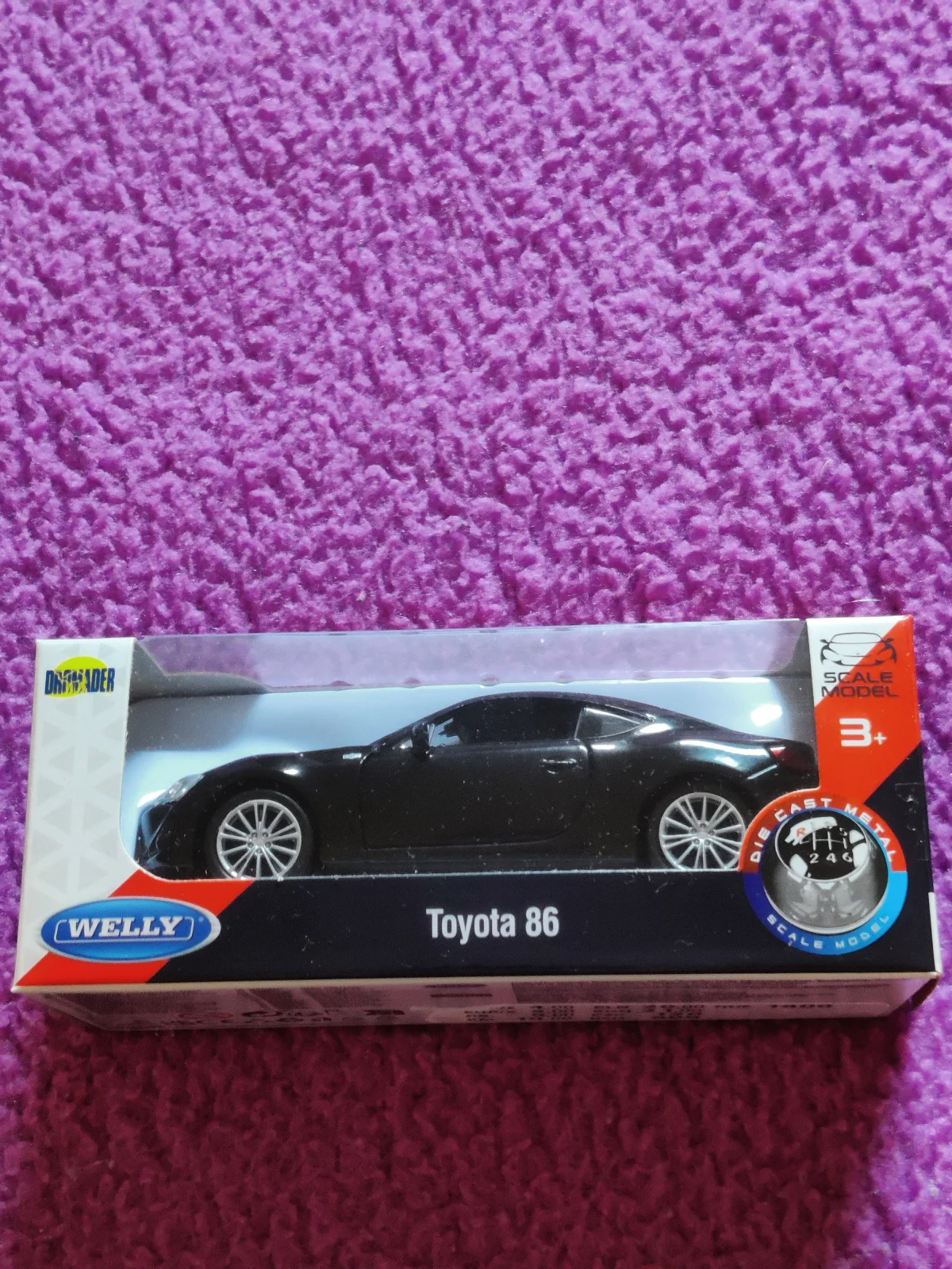 AutoArt Toyota GT86 1:36