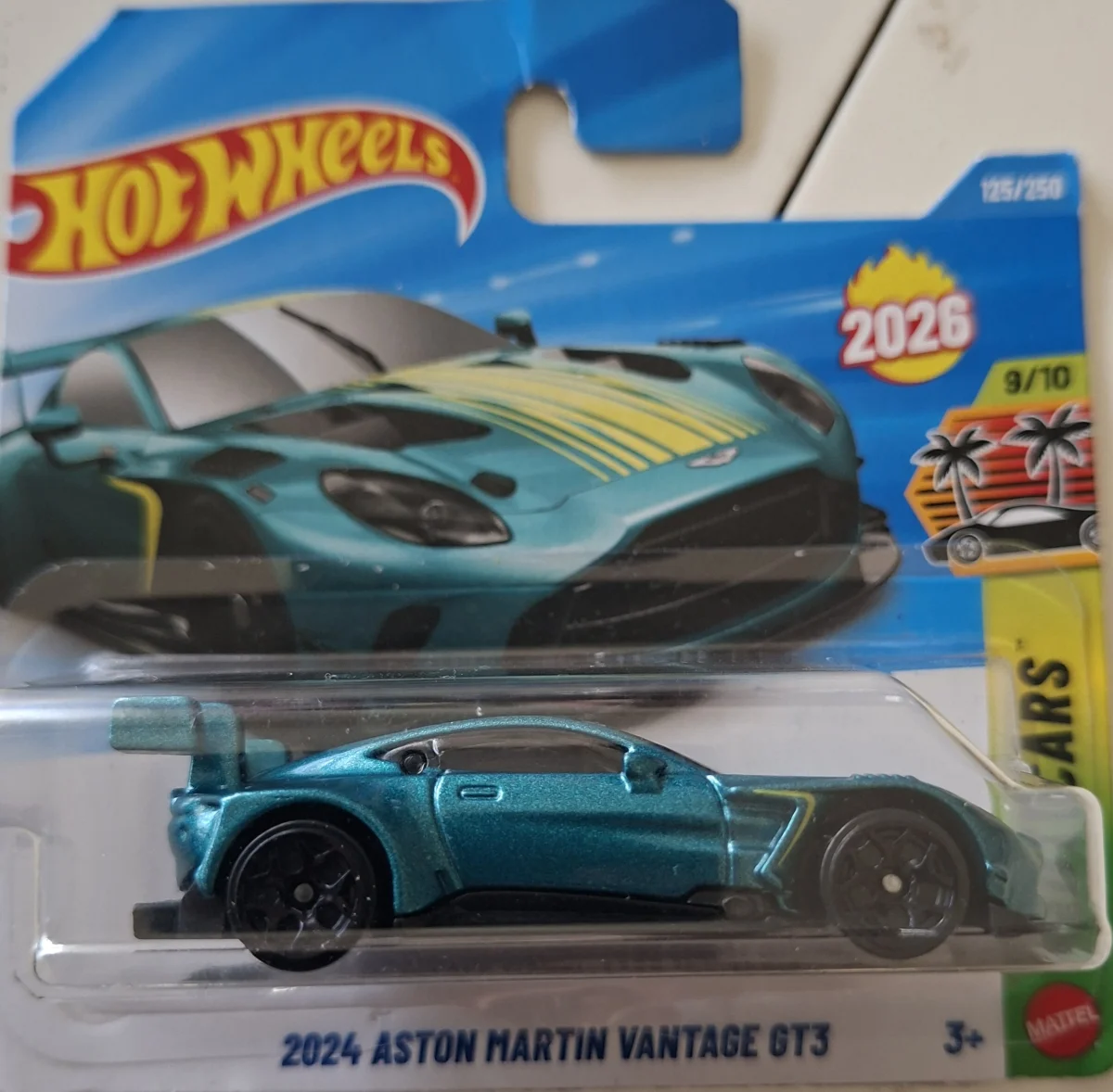 Hot Wheels Aston Martin Vantage GT3 1:64