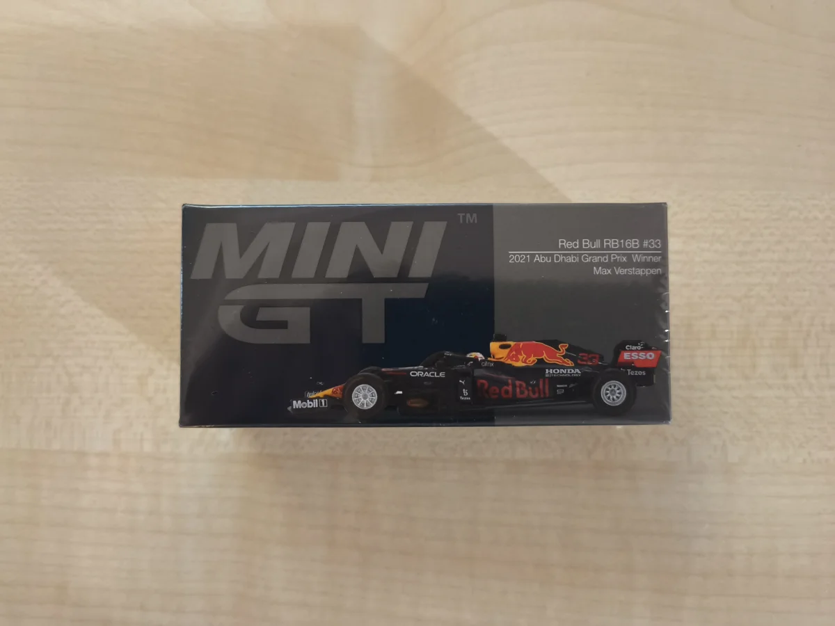Mini GT Red Bull RB16B #33 Max Verstappen 1:64