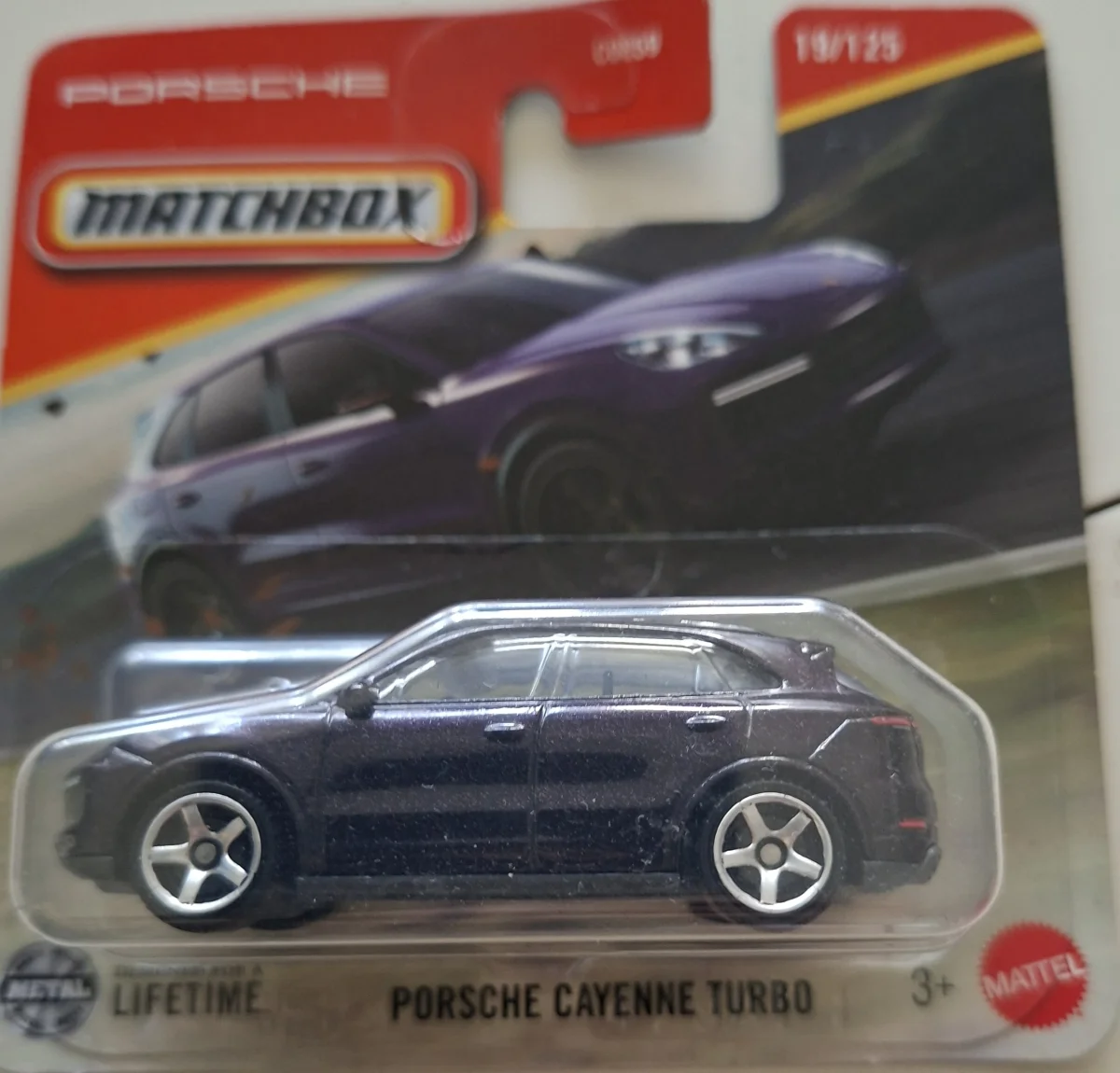 Matchbox Porsche Cayenne Turbo 1:64