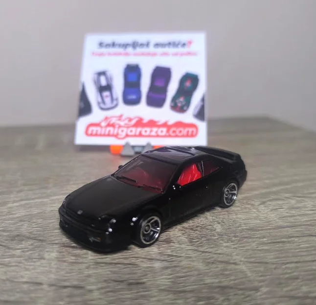 Hot Wheels '98 Honda Prelude 1:64