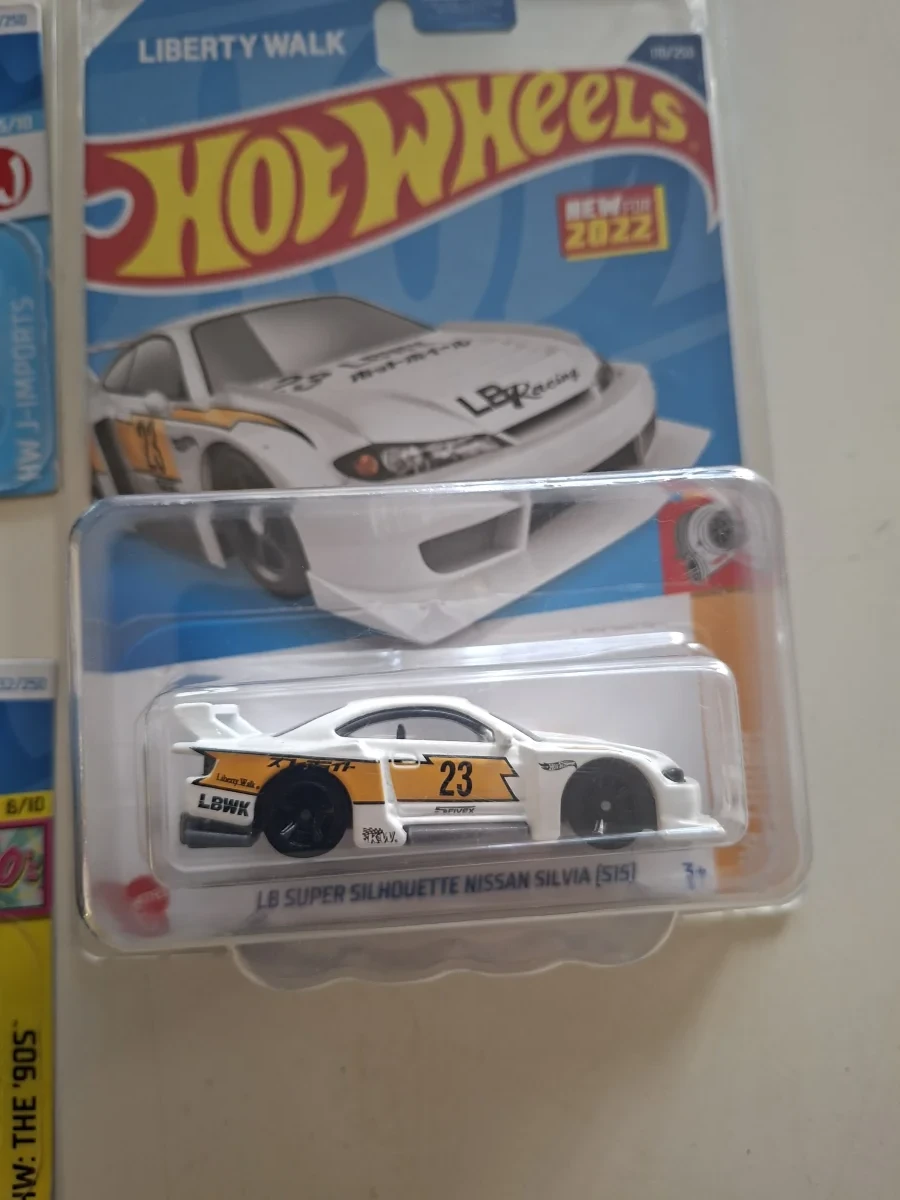 Hot Wheels LB super silhouette Nisan 1:64