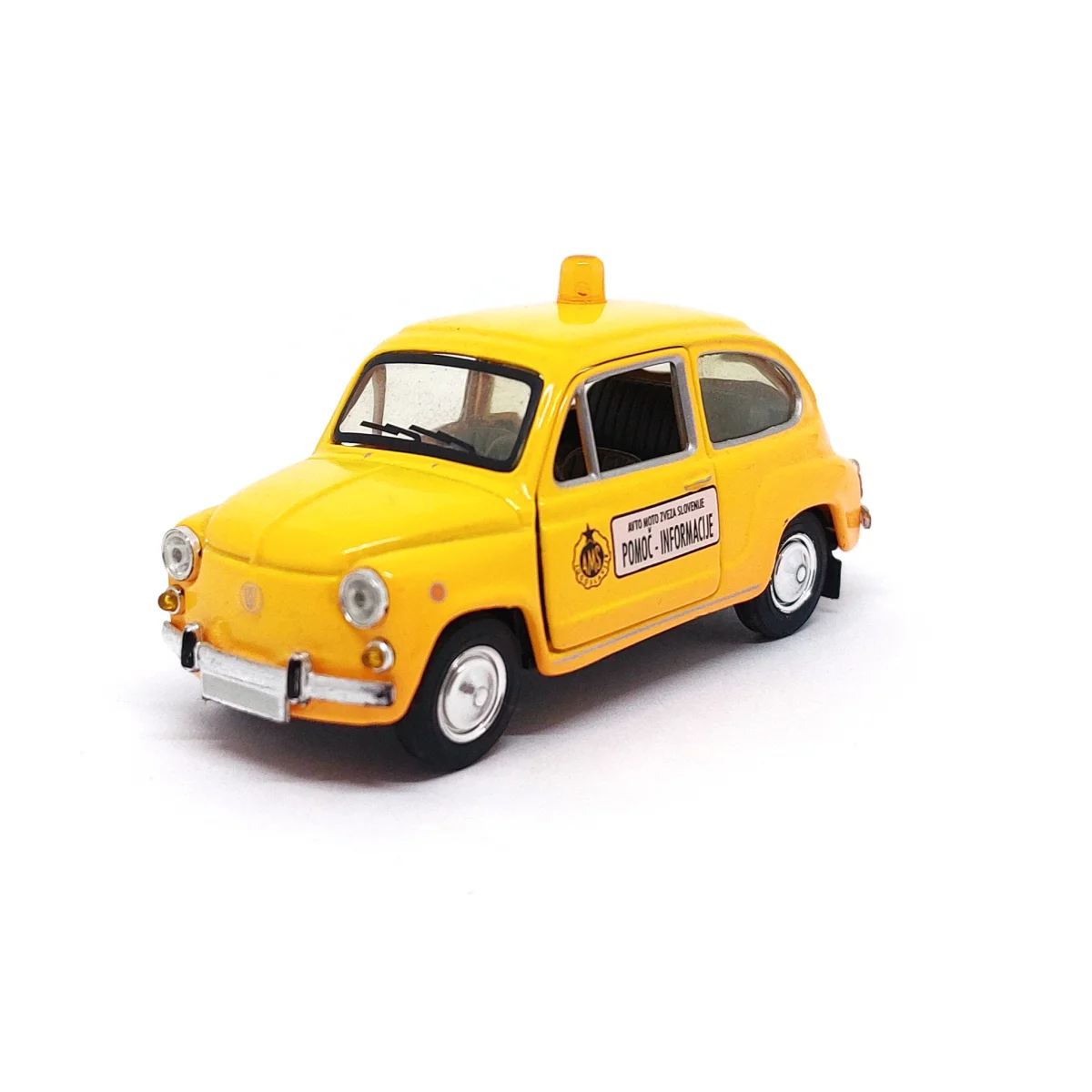 AutoArt Zastava 750 AMS Slovenije 1:43