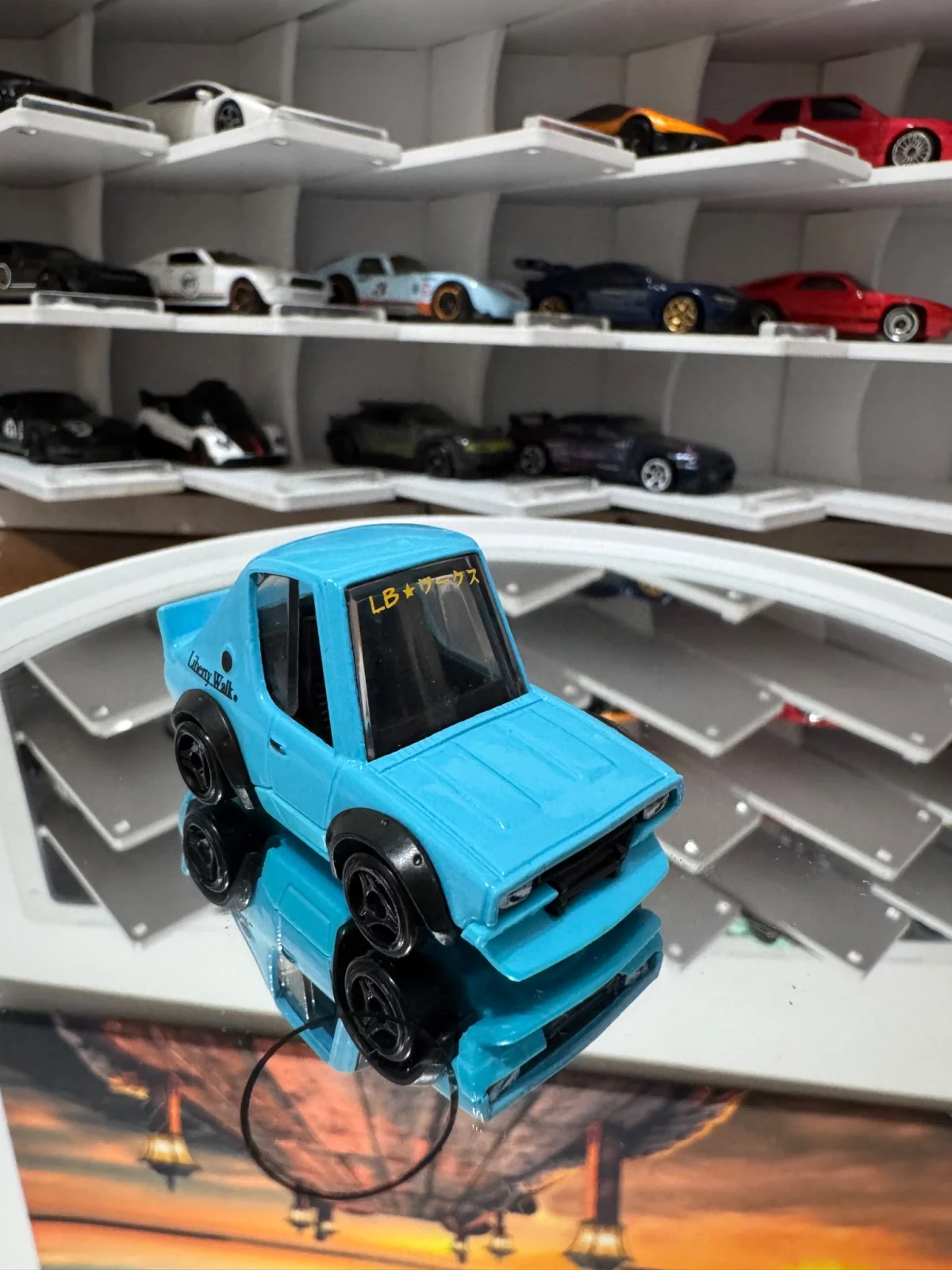 Hot Wheels Nissan Skyline  1:64