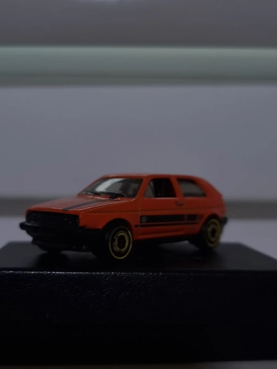 Hot Wheels Volkswagen Golf mk2  1:64