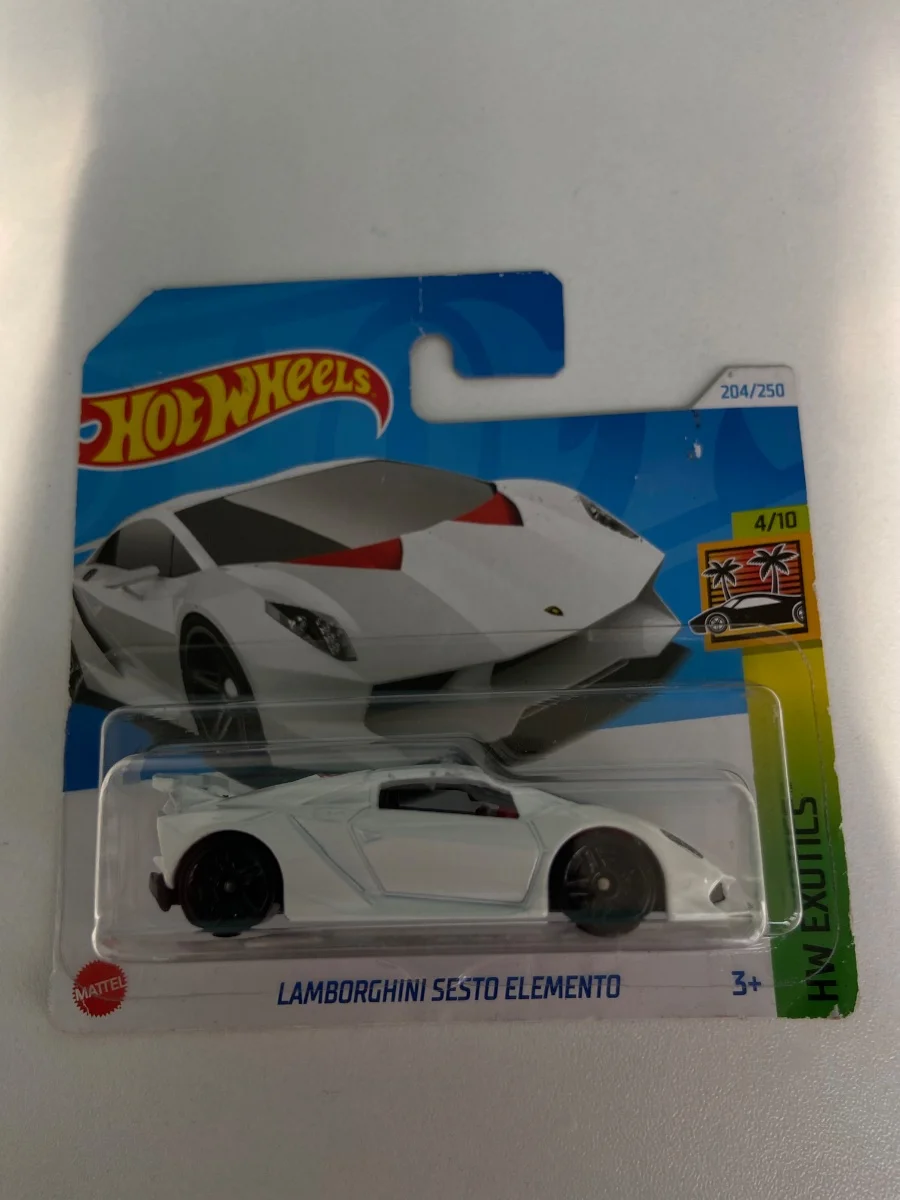 Hot Wheels LAMBORGHINI SESTO ELEMENTO  1:64