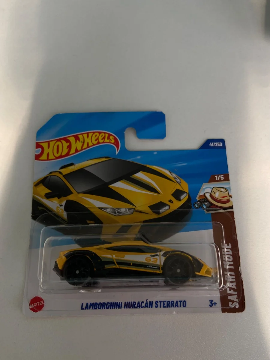 Hot Wheels LAMBORGHINI HURACÁN STERATO 1:64