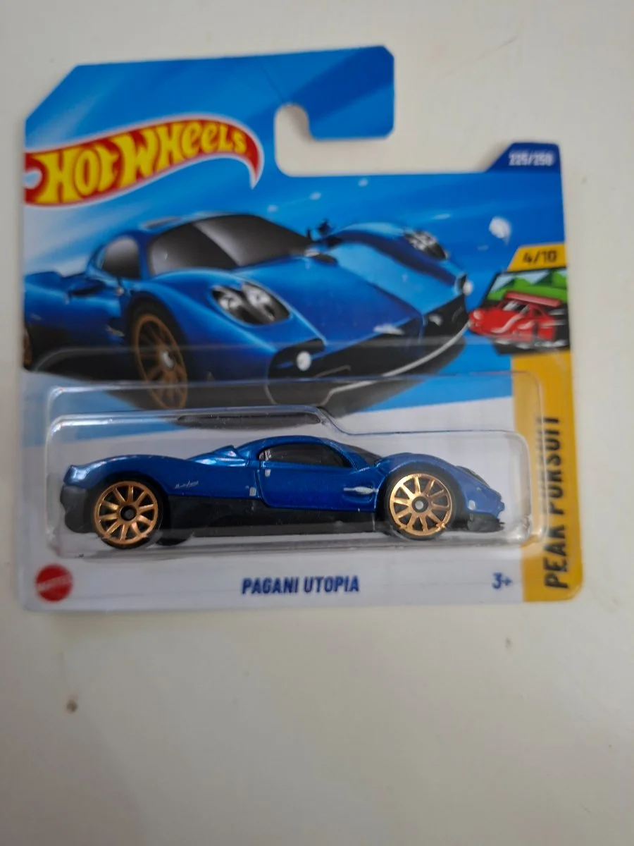 Hot Wheels Pagani Utopia 1:64