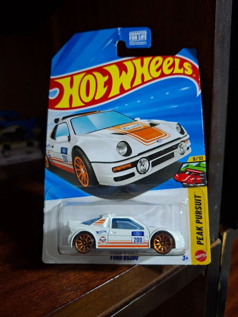 Hot Wheels Ford RS2000 1:64
