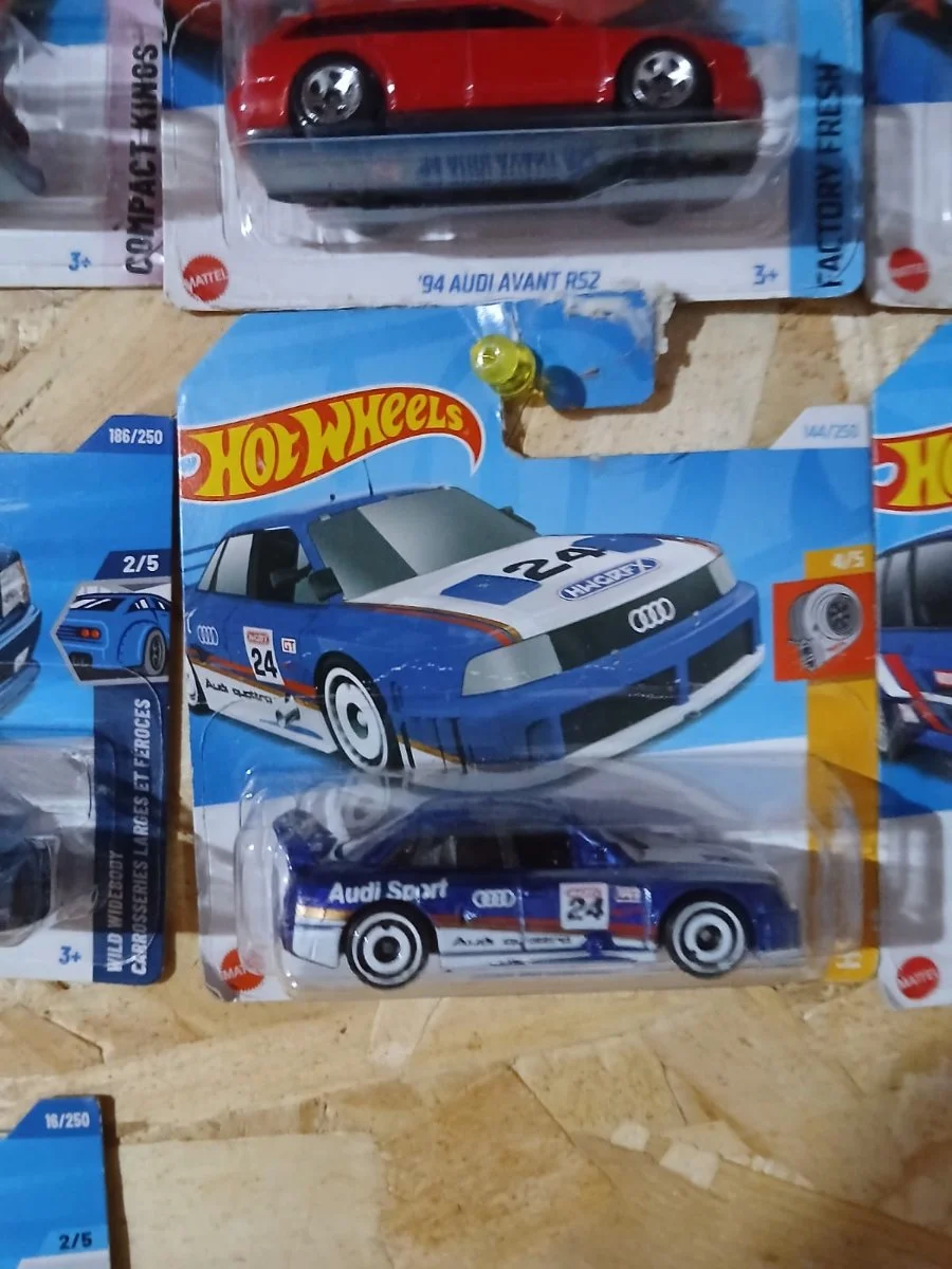 AutoArt Audi 90 qvatro 1:64