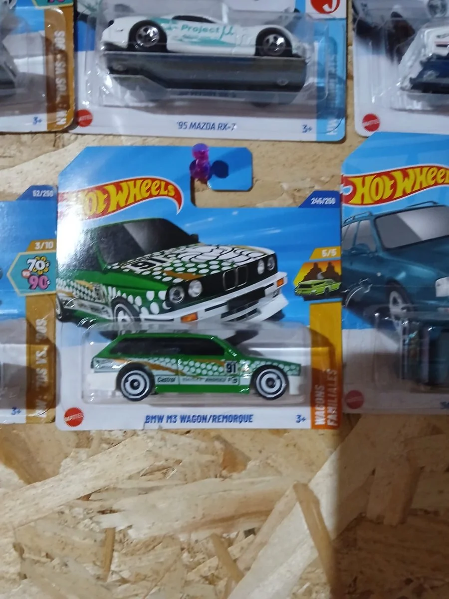 AutoArt bmw m3 wagon/remorque 1:64