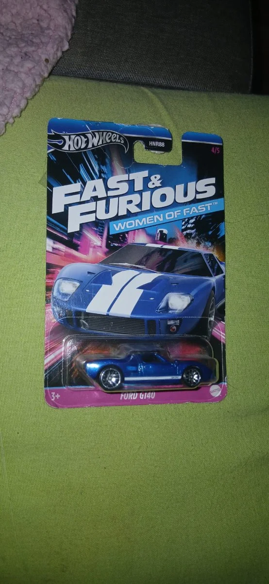 AutoArt Ford gt40 1:64