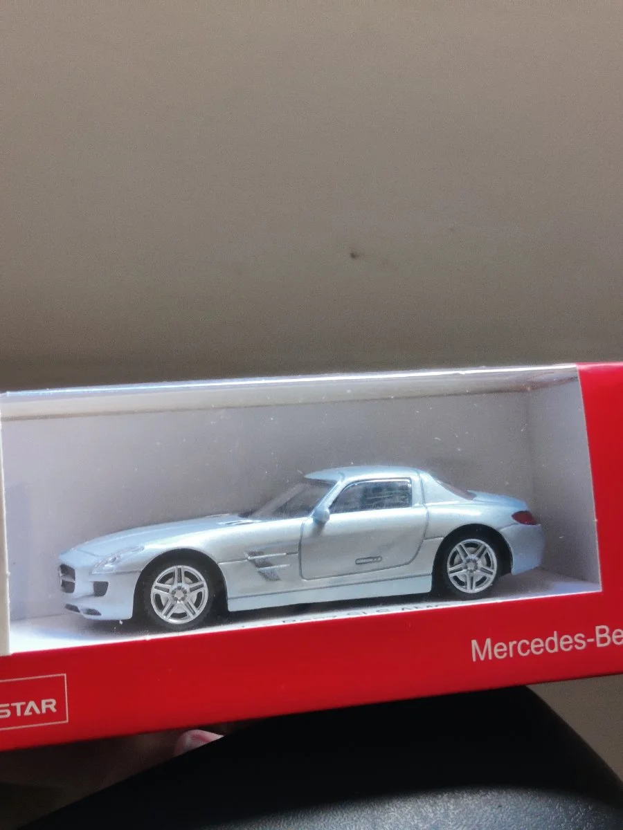 Ostalo Mercedes Benz SLS AMG 1:43