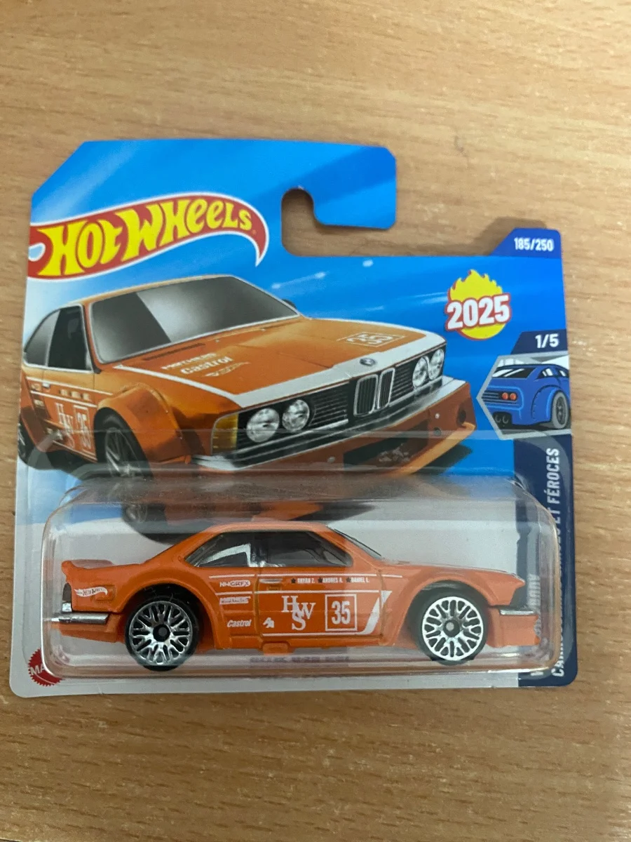 Hot Wheels BMW 635 csi 1:64
