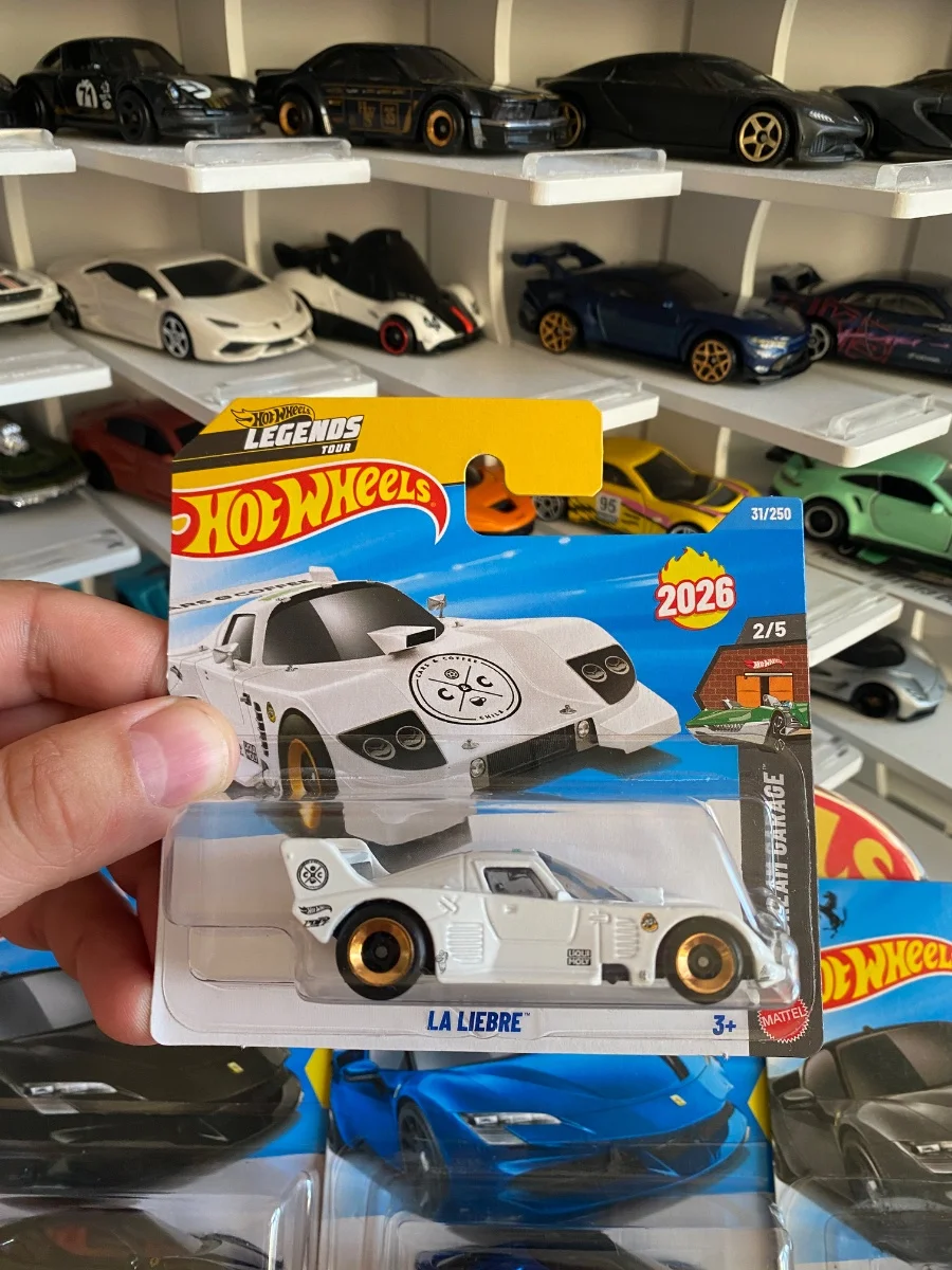 Hot Wheels La Liebre  1:64
