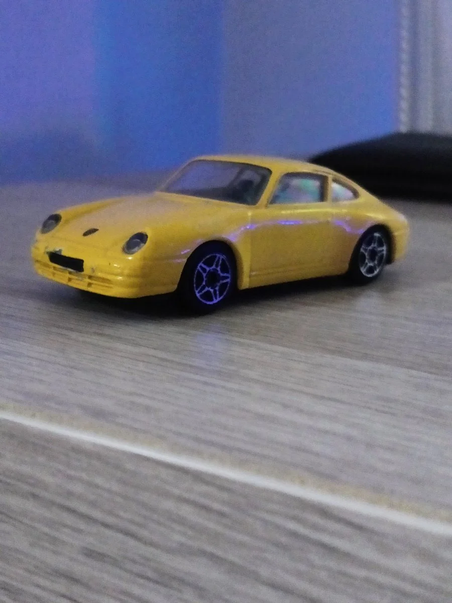 Bburago Porsche 911  1:43