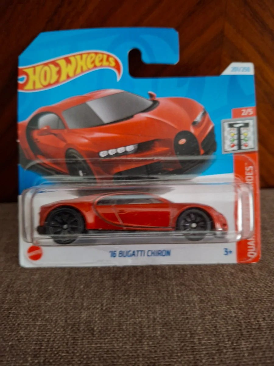 Hot Wheels '16 Bugatti Chiron 1:64