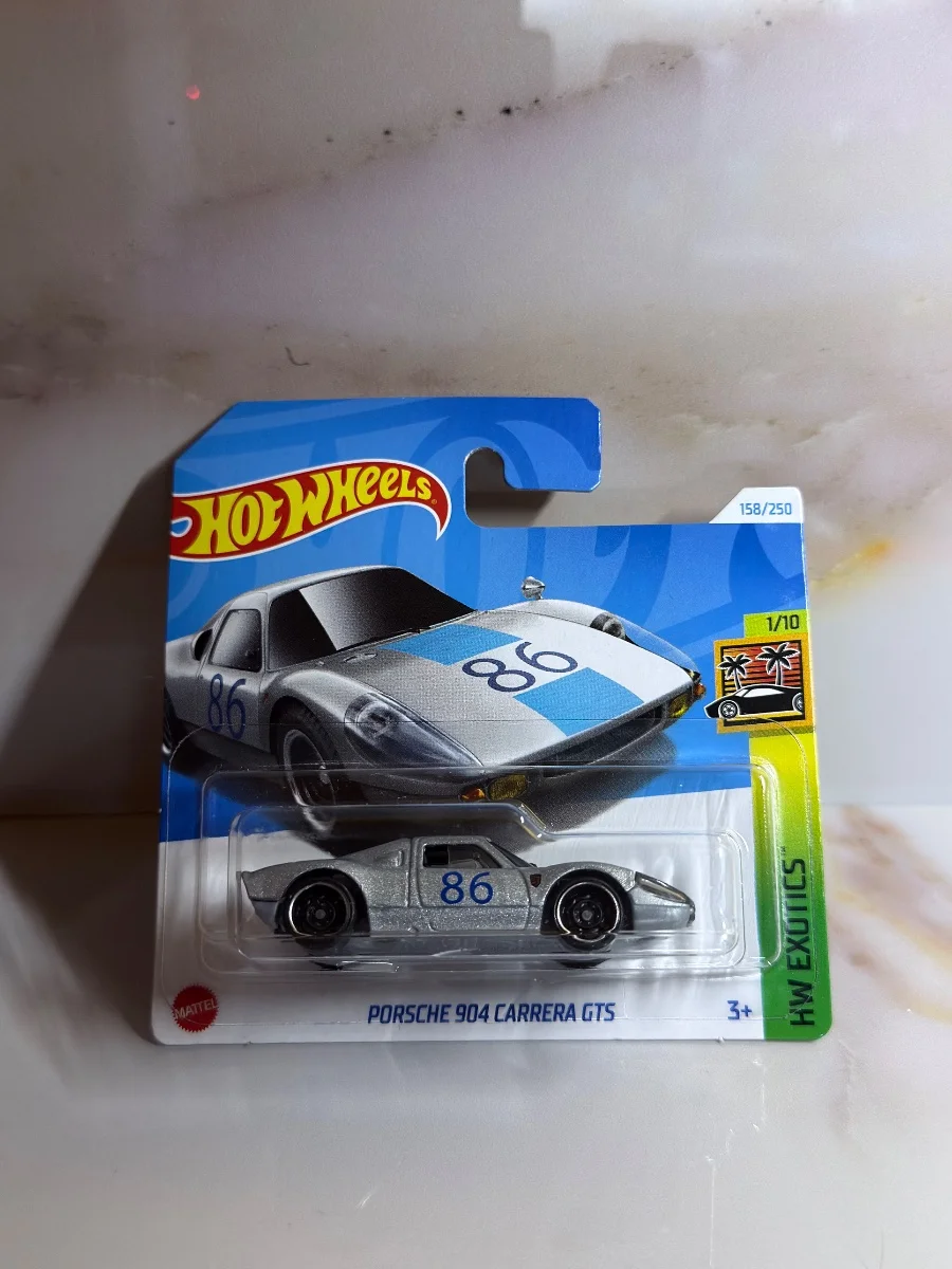 Hot Wheels PORSCHE 904 CARRERA GTS 1:64