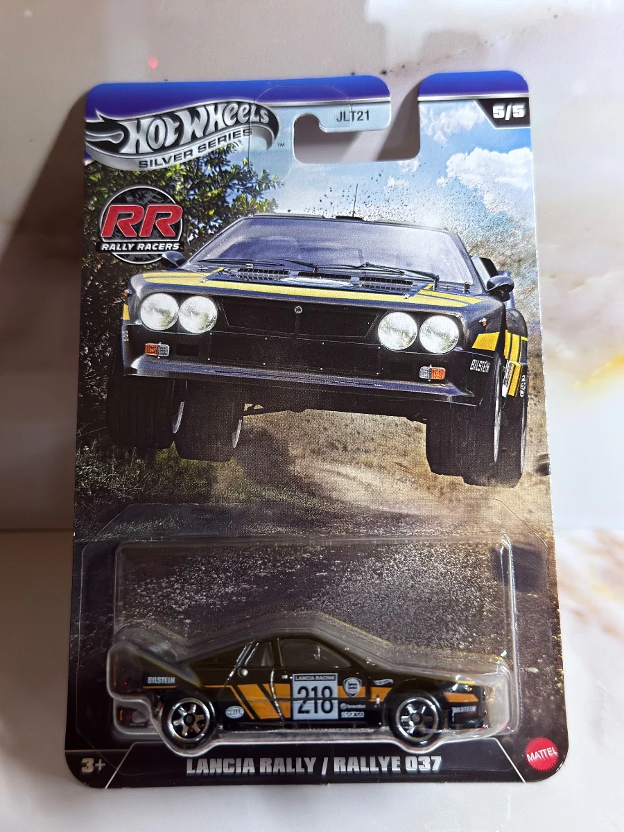 Hot Wheels LANCIA RALLY / RALLYE 037 1:64