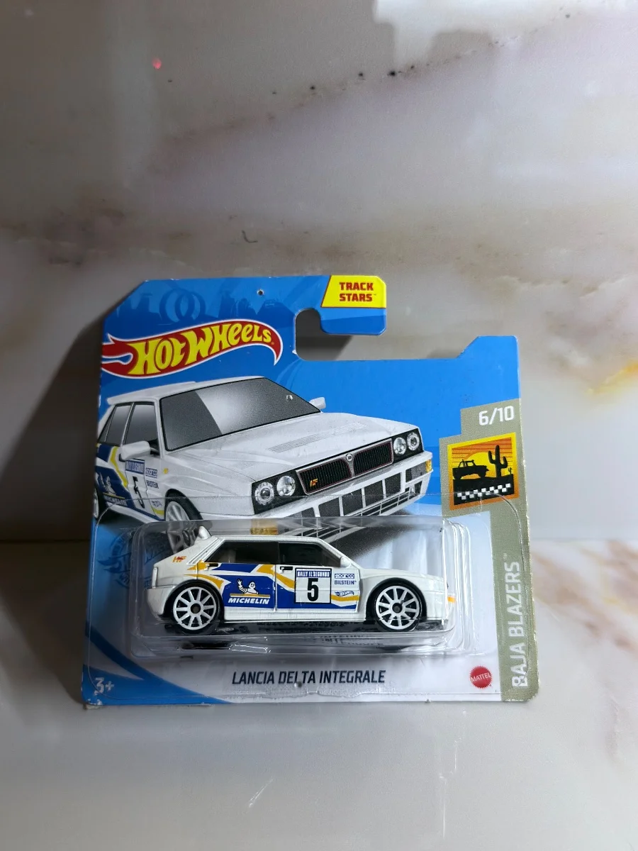 Hot Wheels LANCIA DELTA INTEGRALE 1:64