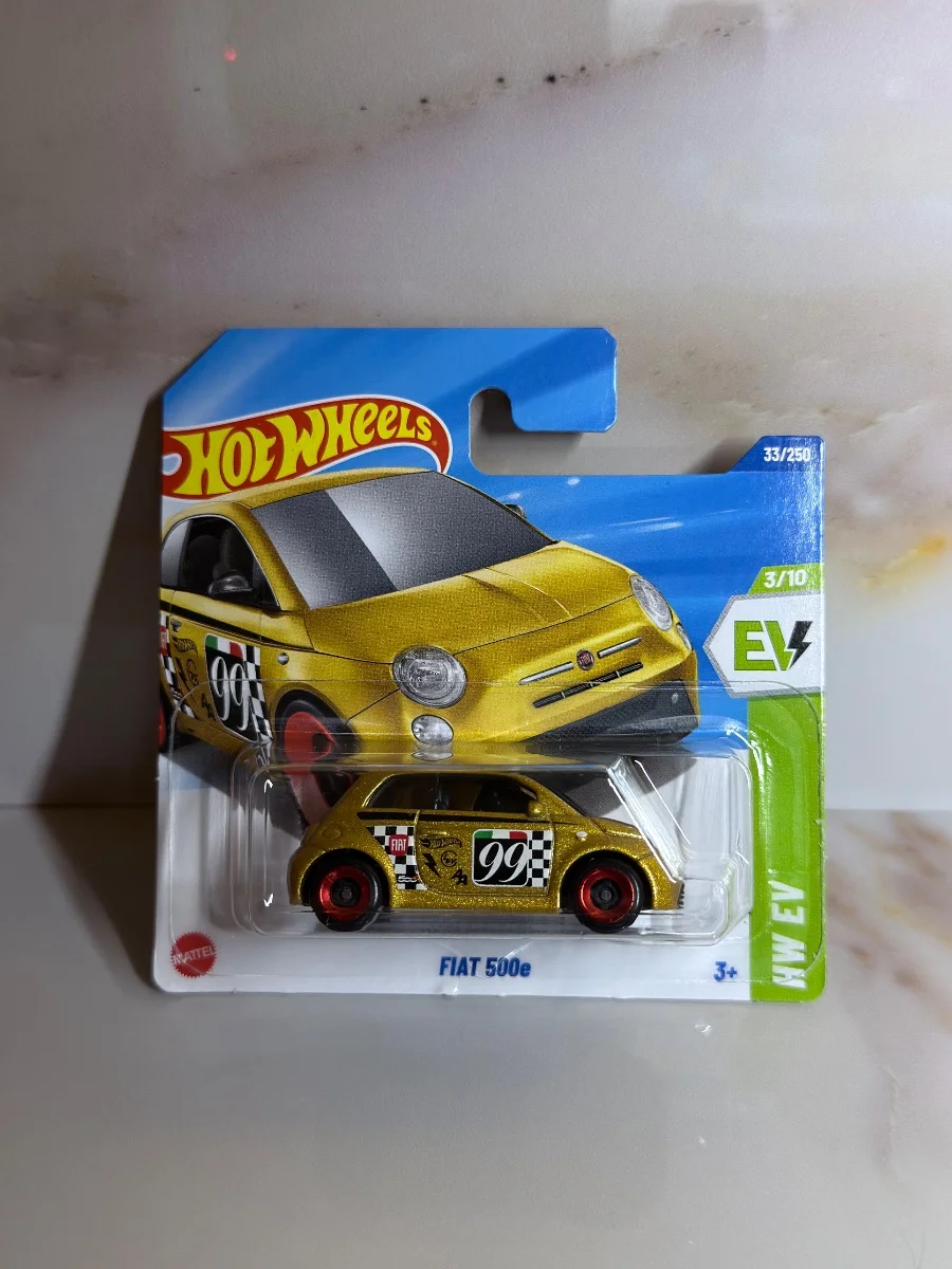 Hot Wheels FIAT 500e 1:64