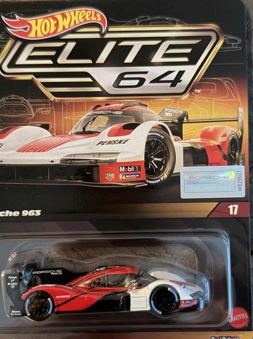 Hot Wheels Porshe 963 elite 64 drop 1:64