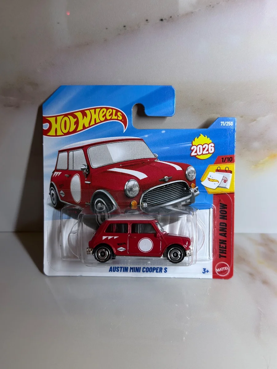 Hot Wheels AUSTIN MINI COOPER S 1:64
