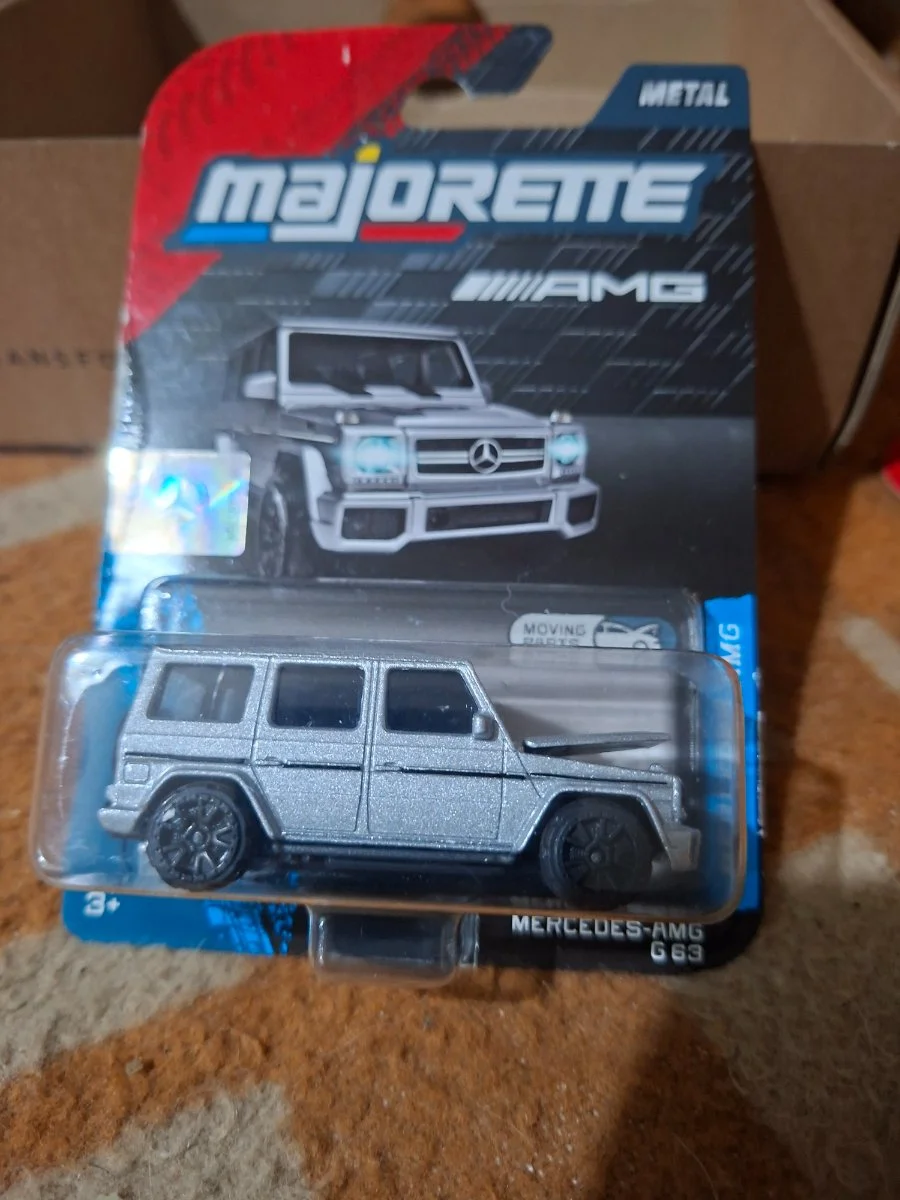 AutoArt Mercedes AMG G63 1:64