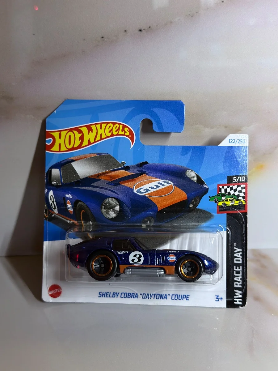 Hot Wheels SHELBY COBRA “DAYTONA” COUPE 1:64