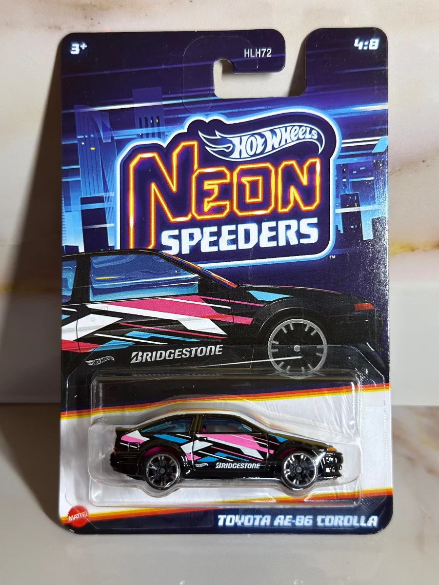 Hot Wheels TOYOTA AE-86 COROLLA 1:64