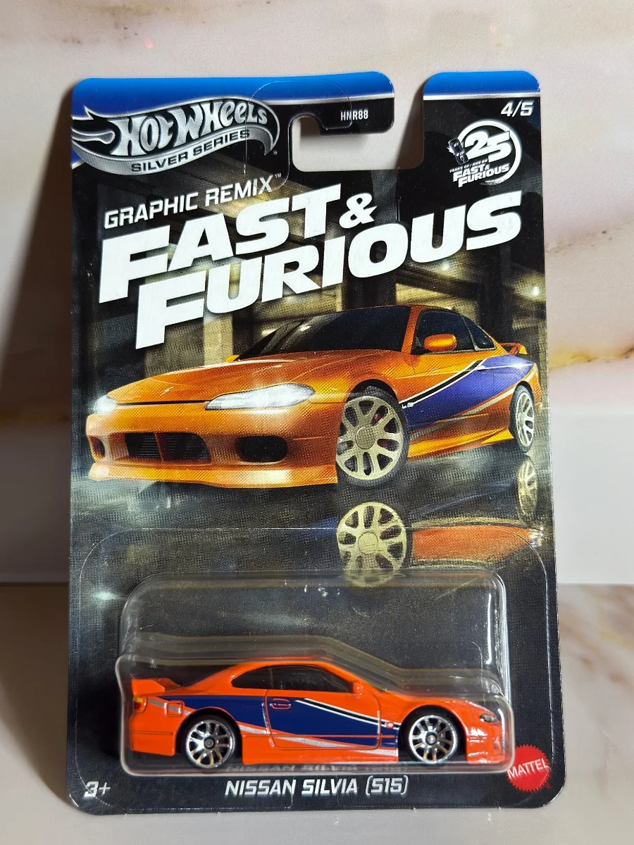 Hot Wheels NISSAN SILVIA (S15) 1:64