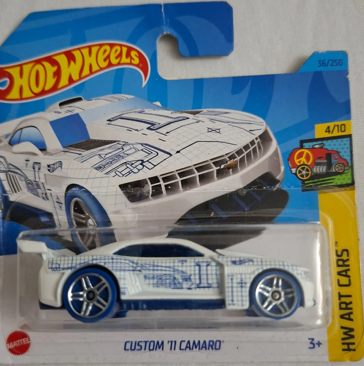 Hot Wheels Custom '11 Camaro 1:64