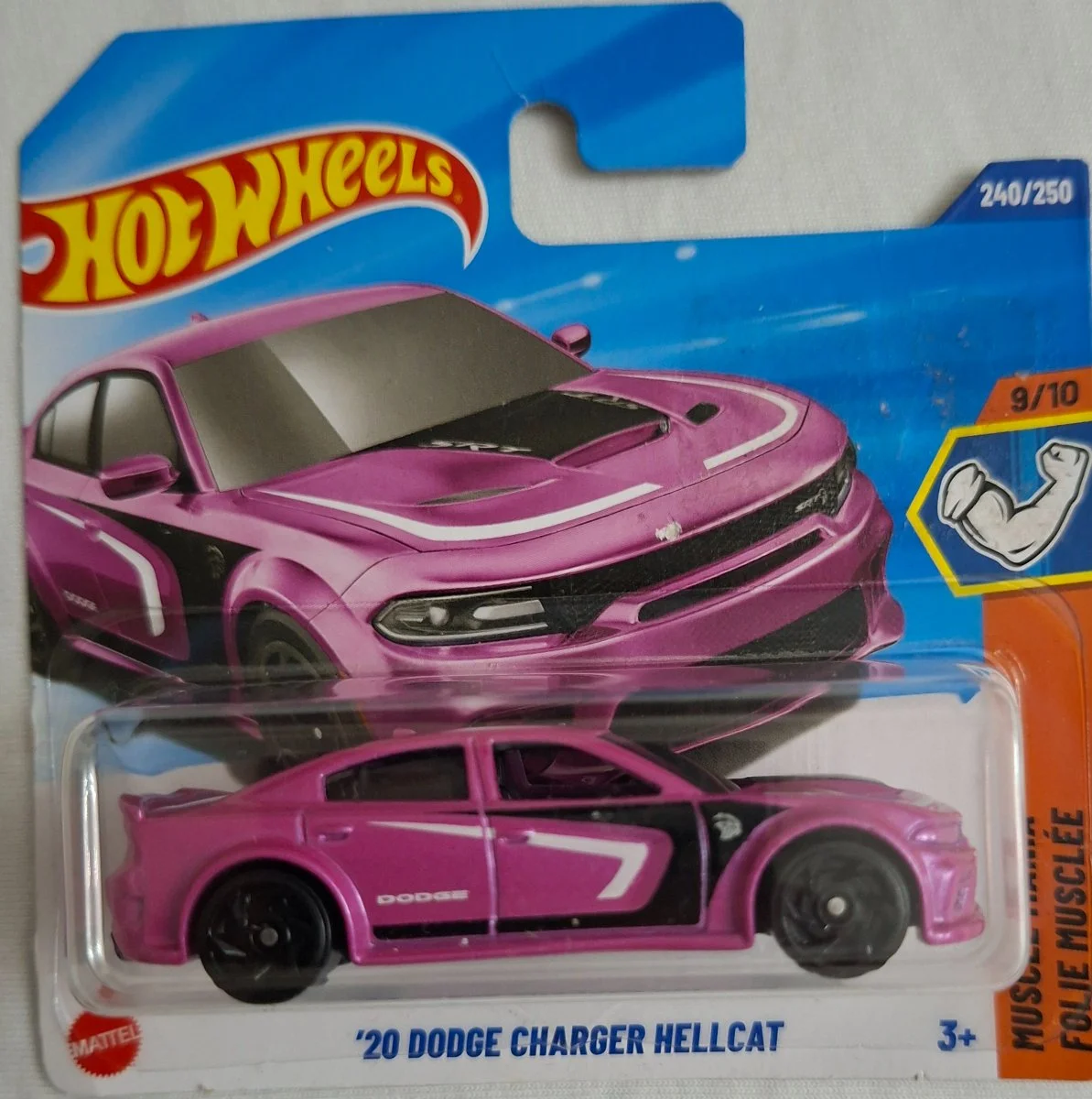 Hot Wheels '20 Dodge Charger Hellcat 1:64