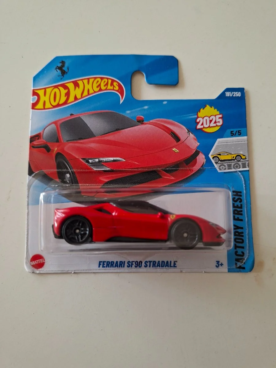 Hot Wheels Ferarri SF90 stradale 1:64