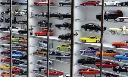 Kako funkcionišu aukcije mini autića na Mini Garaži?