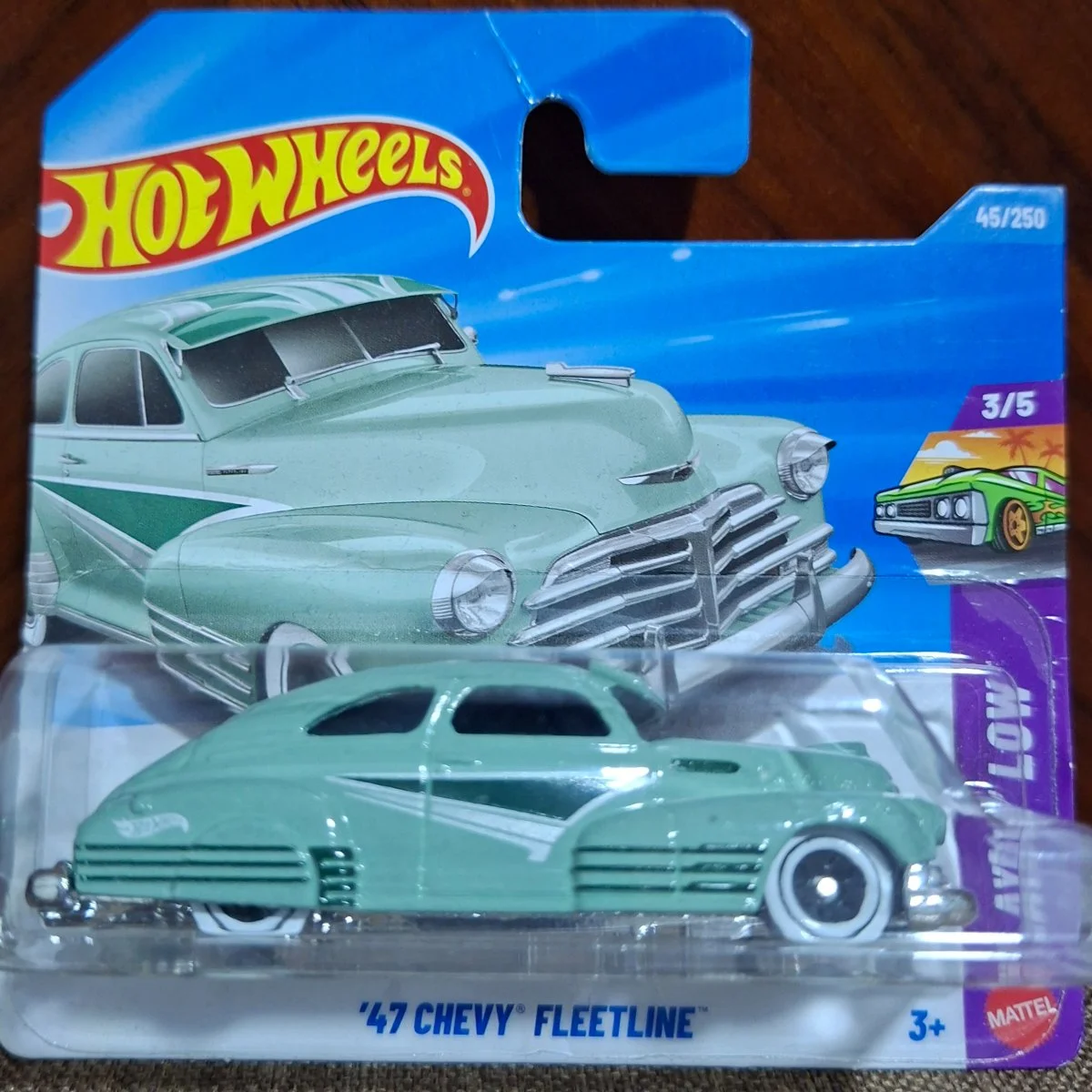 Hot Wheels '47 Chevy Fleetline 1:64