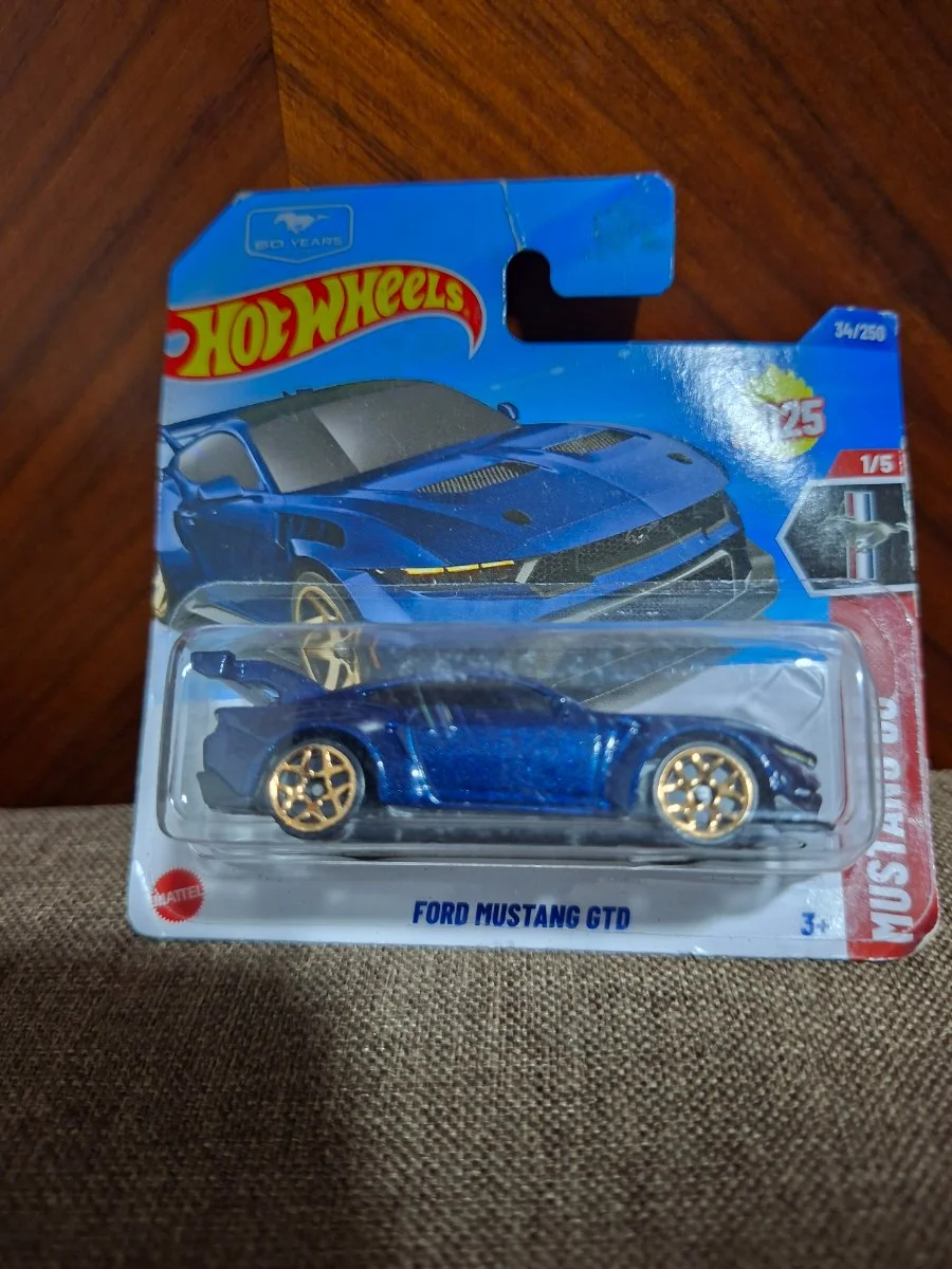Hot Wheels Ford Mustang GTD 1:64