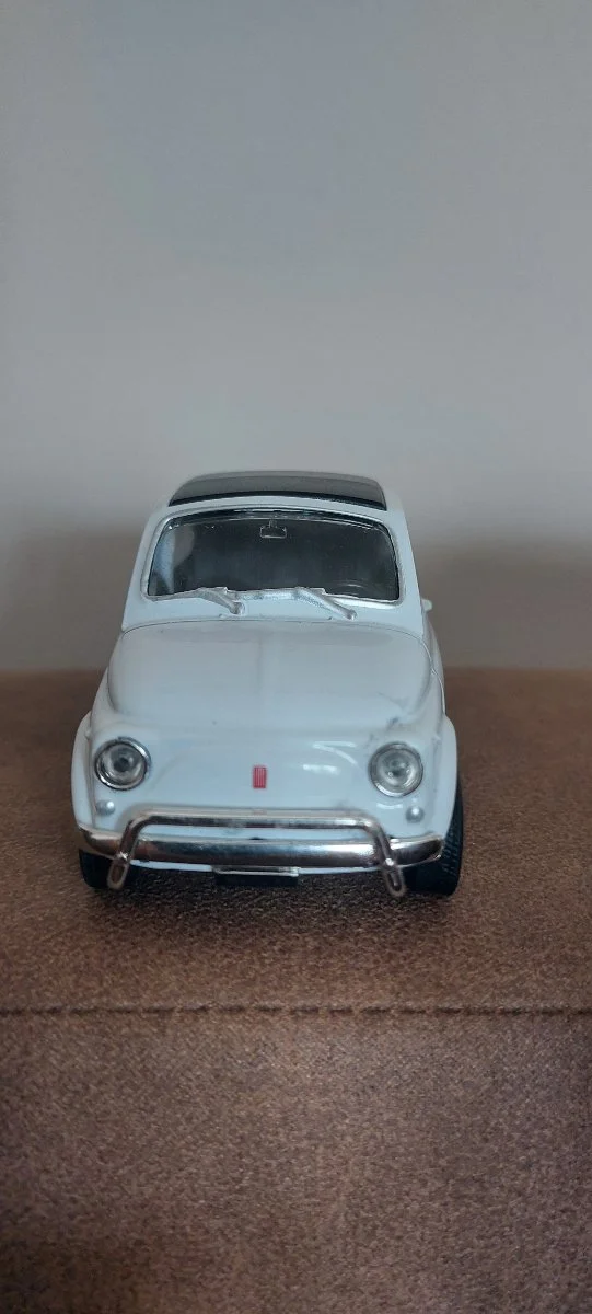Welly Fiat 500 1959 1:43
