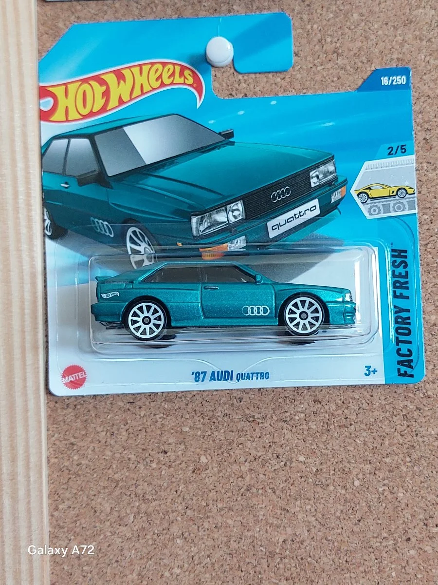 Hot Wheels '87 Audi Quatrro 1:64
