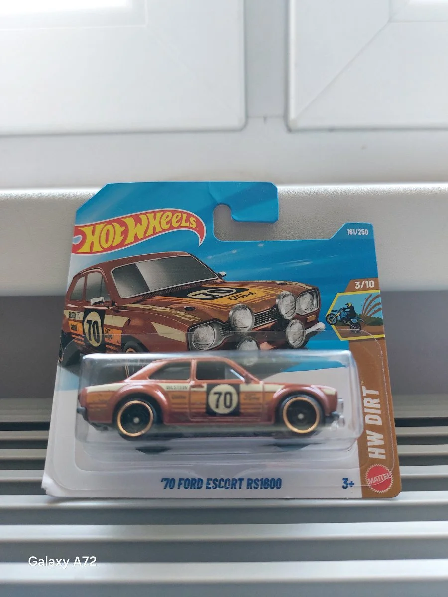 Hot Wheels '70 Ford Escort RS1600 1:64