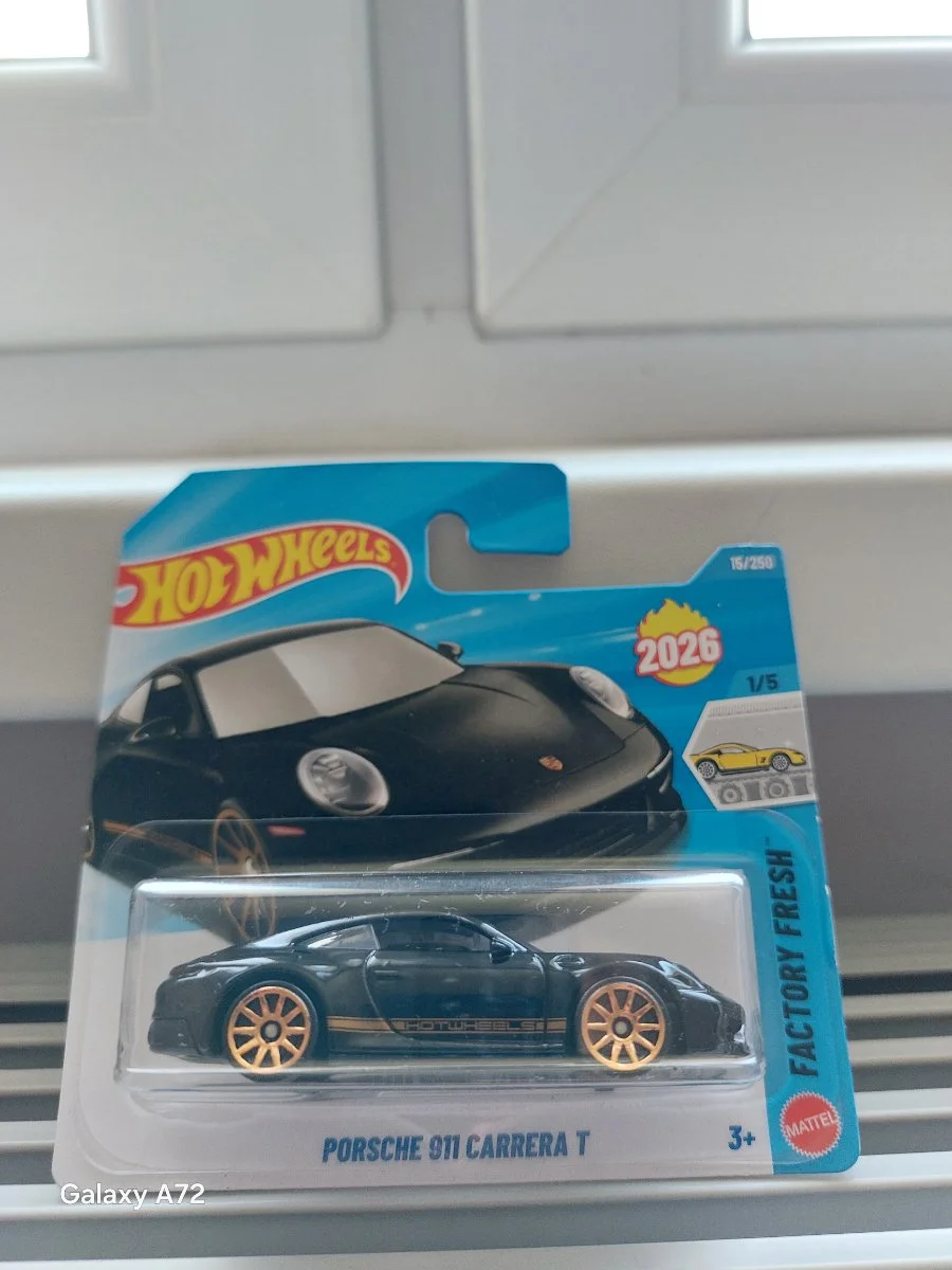 Hot Wheels Porsche 911 Carerra T 1:64