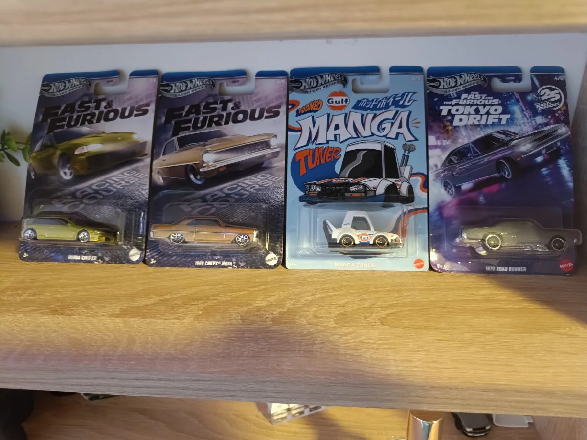 Hot Wheels Silver series 1:64