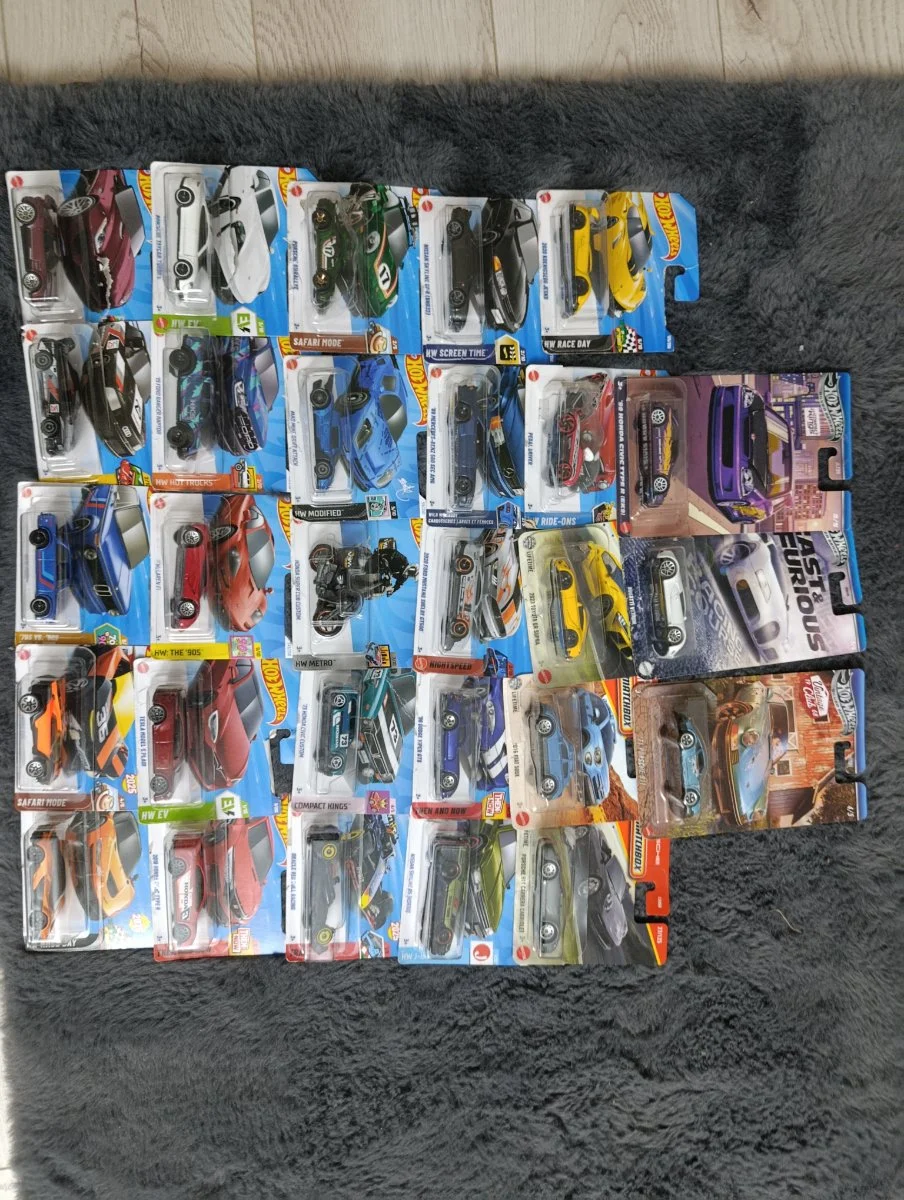 Hot Wheels Hot wheels 1:64