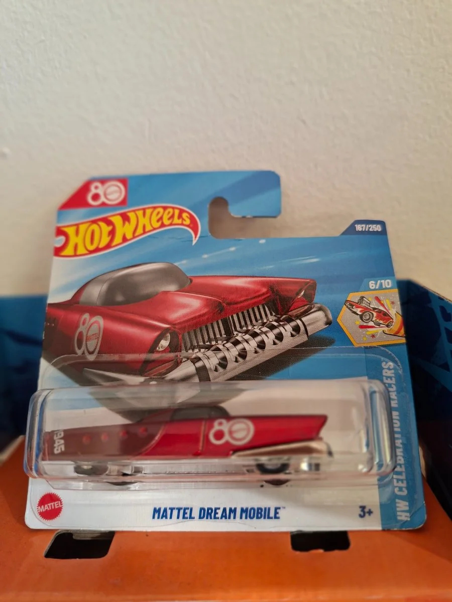 Hot Wheels Mattel Dream Mobile 1:64