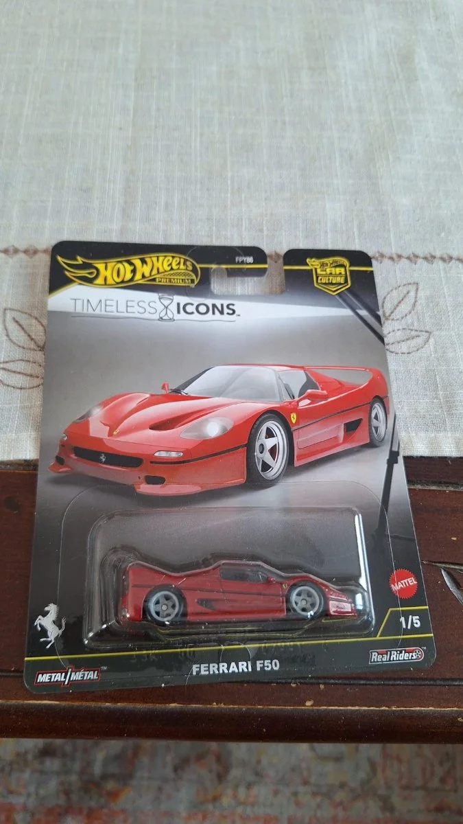 Hot Wheels Ferrari F50 1:64