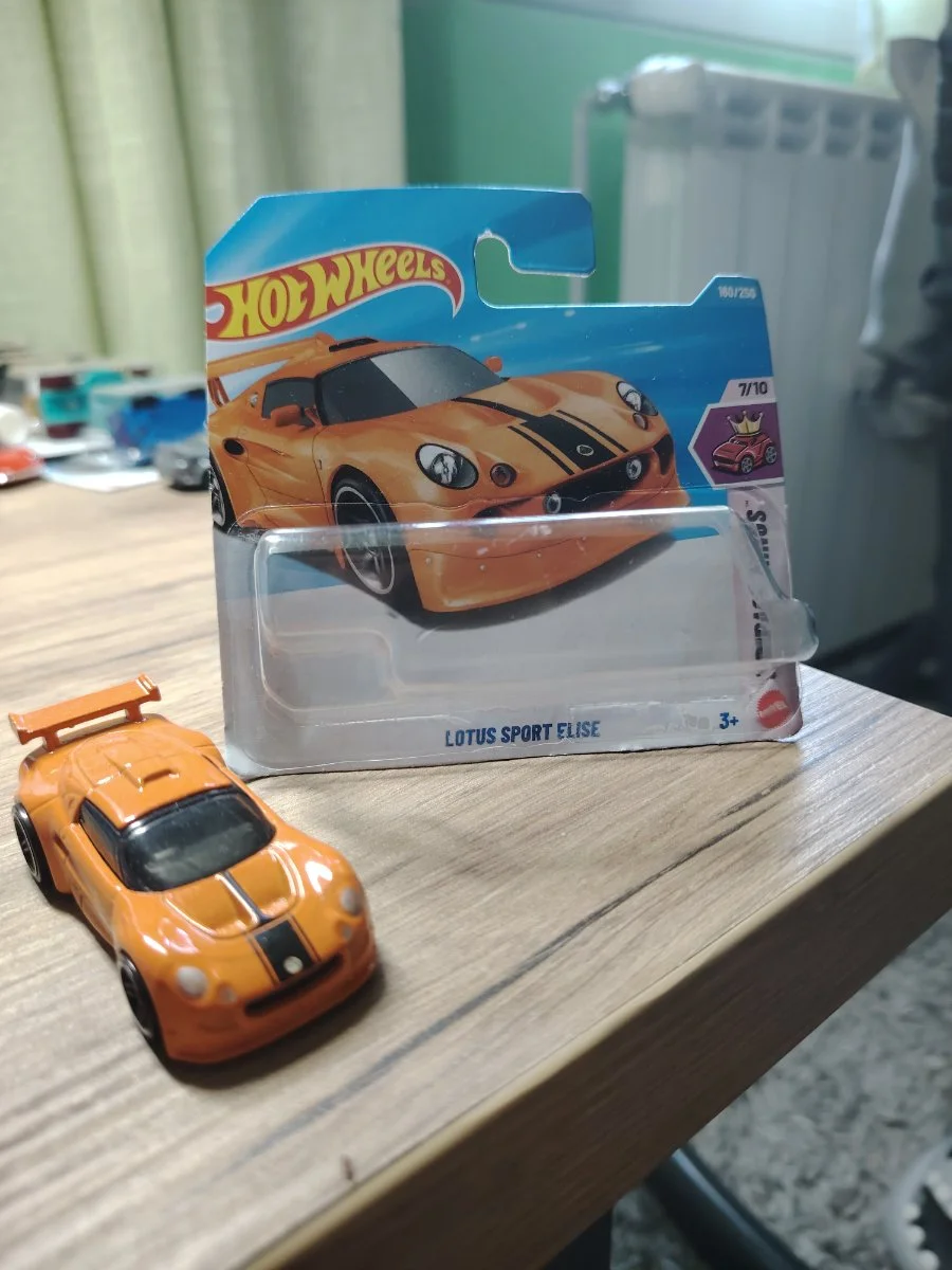 Hot Wheels Lotus Sport Elise 1:64