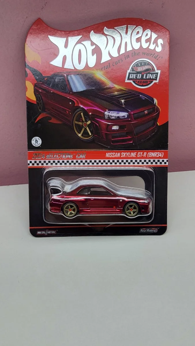 Hot Wheels Nissan skyline r34 1:64
