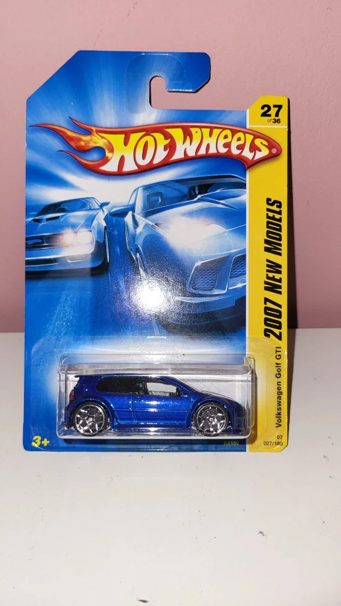 Hot Wheels Volkswagen golf gti 1:64