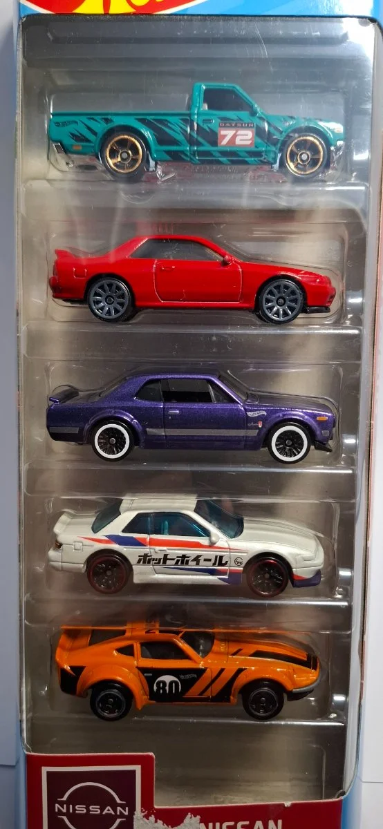 Hot Wheels NISSAN 5-pack 1:64