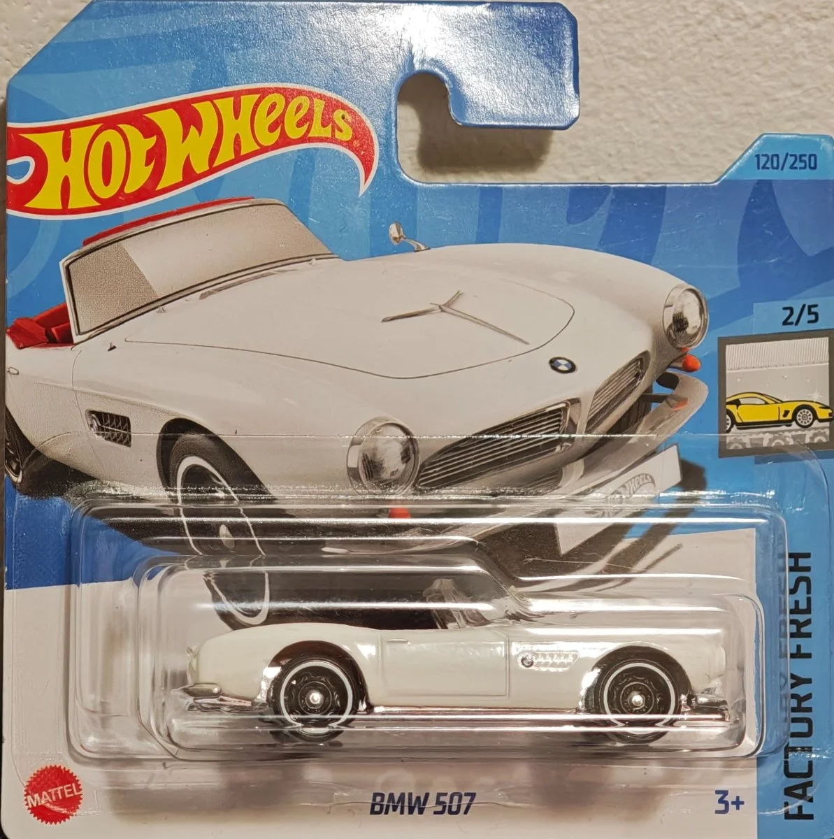 Hot Wheels BMW 507 Beli 1:64